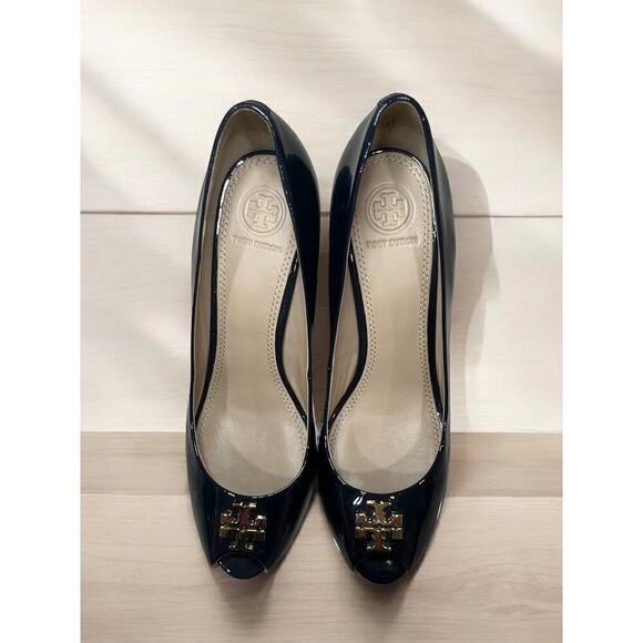 Tory Burch Jade Patent Leather Peep Toe Wedge Size 9.5 - Picture 6 of 6